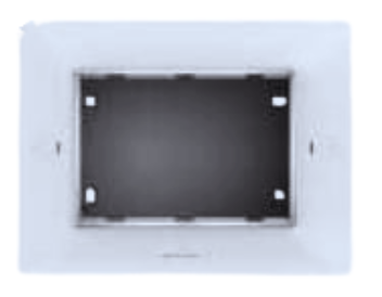 GM CUBA 3M SURFACE GANG BOX ( WHITE )